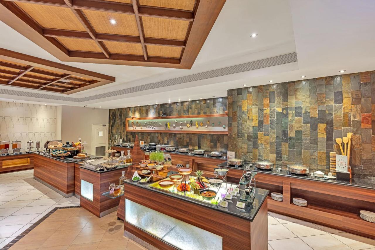 Club Mahindra Emerald Palms, Goa Benaulim Exterior foto