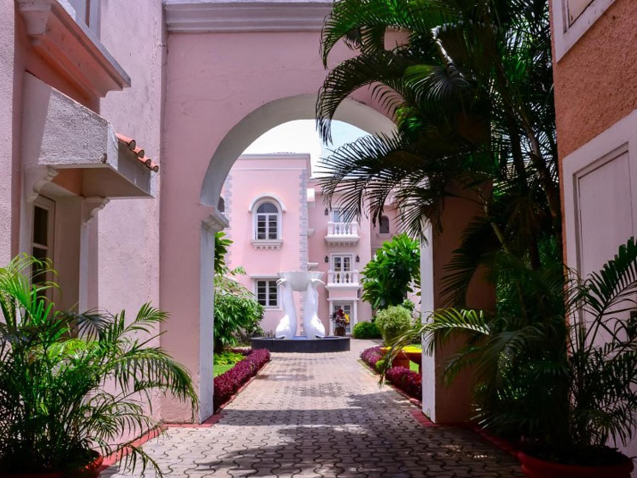 Club Mahindra Emerald Palms, Goa Benaulim Exterior foto
